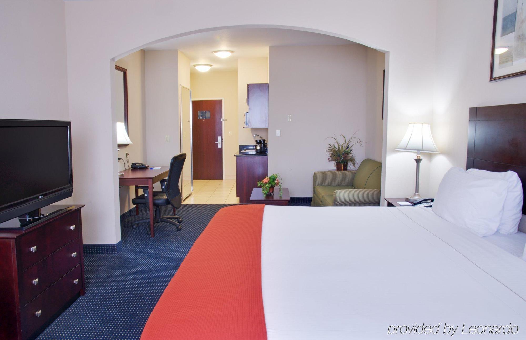 Holiday Inn Express Hotel And Suites Orange, An Ihg Hotel Habitación foto