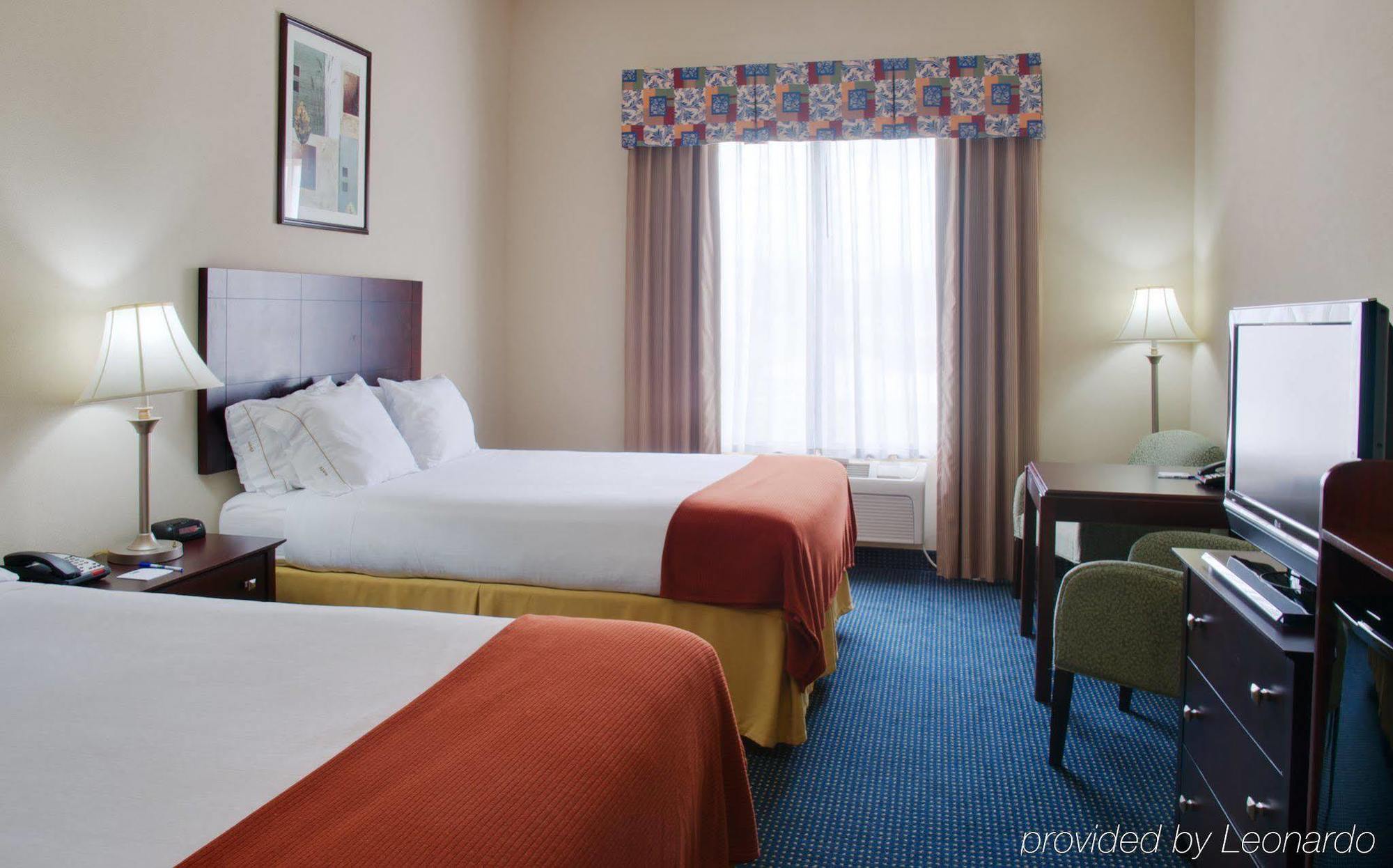 Holiday Inn Express Hotel And Suites Orange, An Ihg Hotel Exterior foto